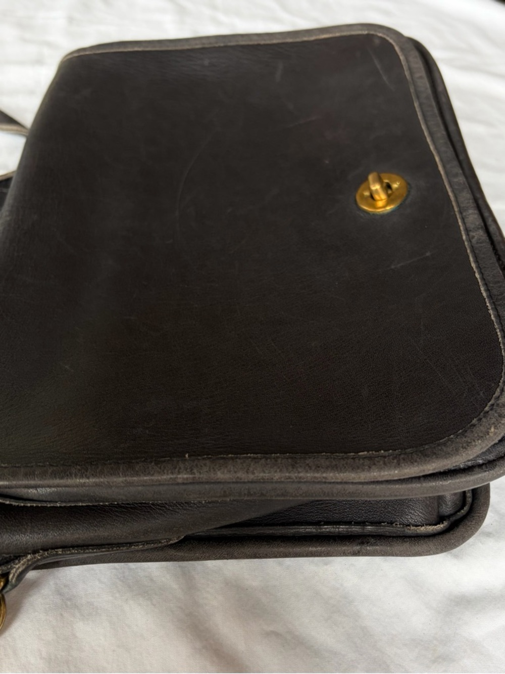 Vintage Black Coach City Bag - Picture 8 of 9